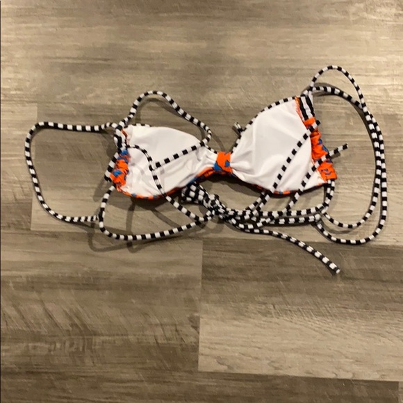 Orange, blue, and black bikini - Picture 3 of 6